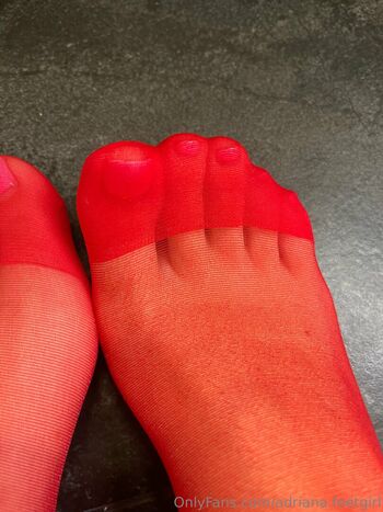 adriana.feetgirl