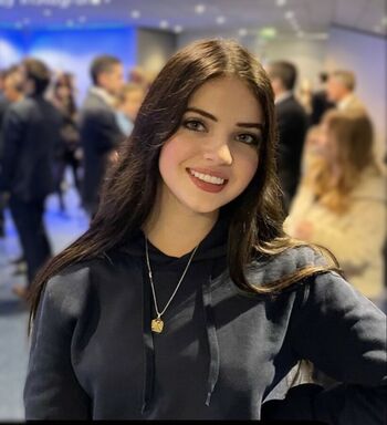 Adriana Huzen