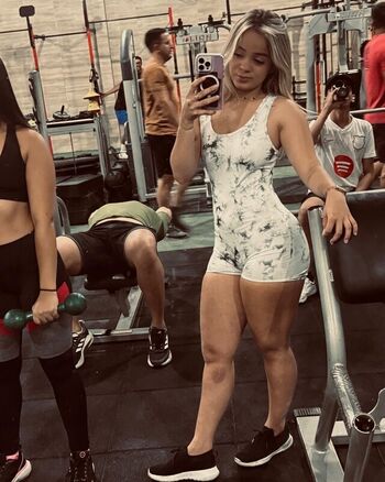 Leaked Adrielly santos private photo viral onlyfans