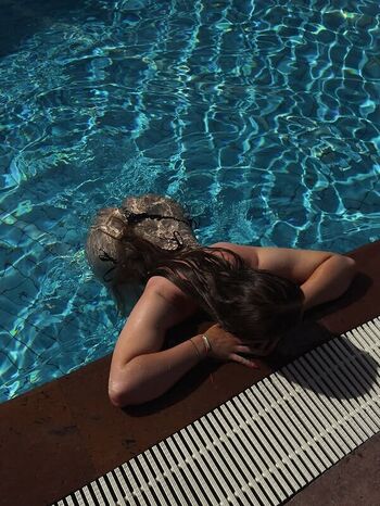 Leaked Aechisholm private photo viral onlyfans