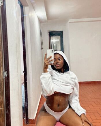 Leaked Afrolatina private photo viral onlyfans