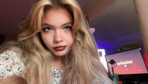 Leaked Aiiygatorz private photo viral onlyfans