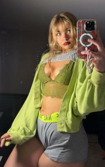 Leaked Aiiygatorz private photo viral onlyfans
