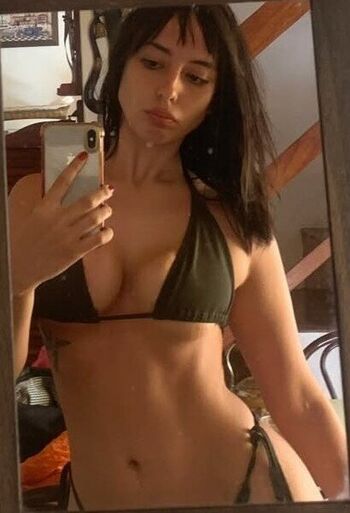 Leaked Aili page private photo viral onlyfans