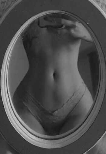 Leaked Miley cyrus/ private photo viral onlyfans