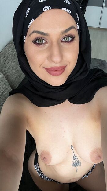 Leaked Aisha alma private photo viral onlyfans