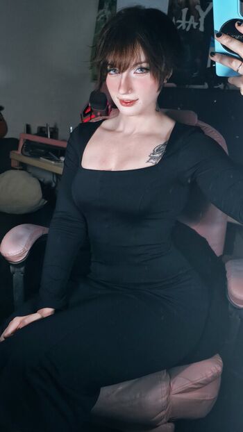 Leaked Akemy sama page private photo viral onlyfans