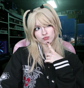 Leaked Akemy sama private photo viral onlyfans