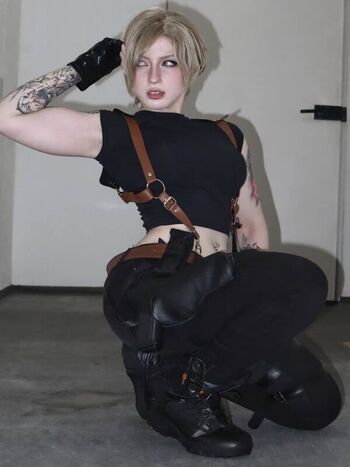 Leaked Akemy sama private photo viral onlyfans