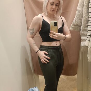 Leaked Akikoyuzuki private photo viral onlyfans