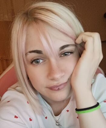 Leaked Akikoyuzuki private photo viral onlyfans