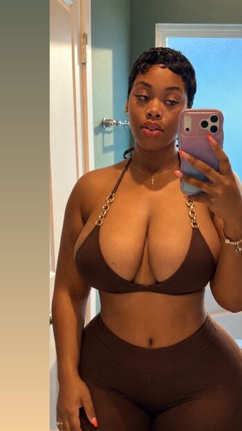 akiraa_xxx