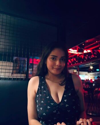 Leaked Akriti bajpai private photo viral onlyfans