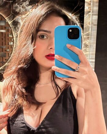 Leaked Akriti bajpai private photo viral onlyfans
