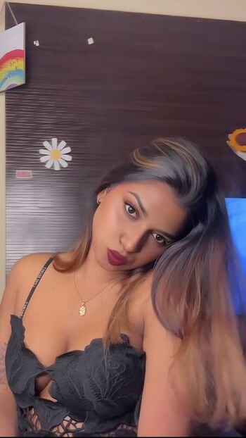Leaked Akshara k renjan private photo viral onlyfans