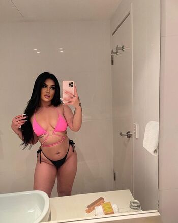 Leaked Alana rose olivia private photo viral onlyfans