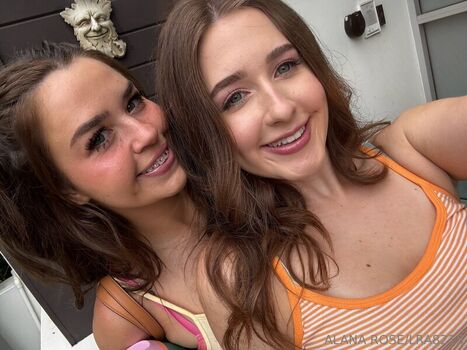 Alanarose8
