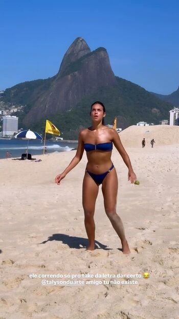 Alane Dias