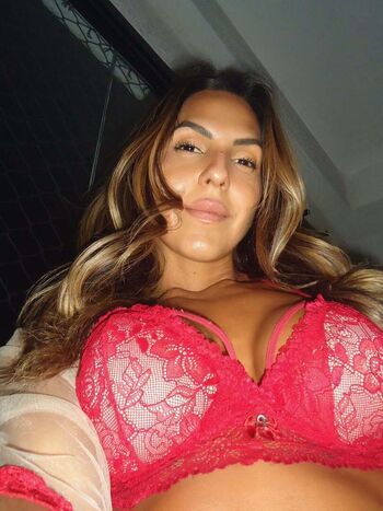Alane Pereira