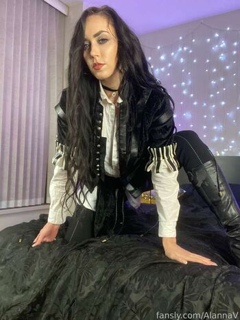 Alanna_V