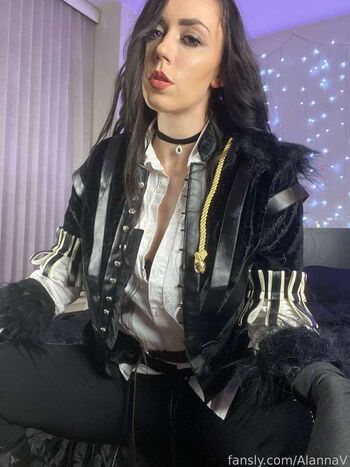 Alanna_V