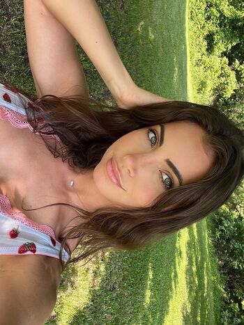 Leaked Alannalouise  page private photo viral onlyfans