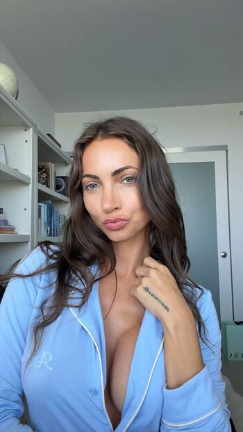 Leaked Alannalouise  page private photo viral onlyfans