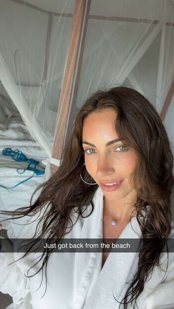 Leaked Alannalouise private photo viral onlyfans