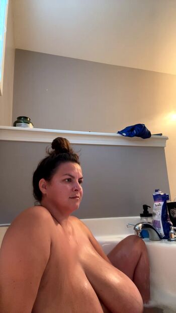 Leaked Alaura grey private photo viral onlyfans