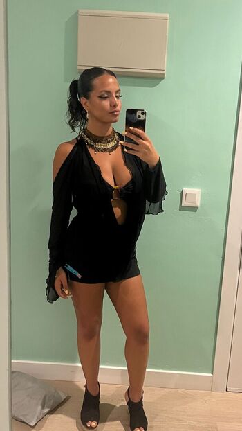 Leaked Albaagdiazz private photo viral onlyfans