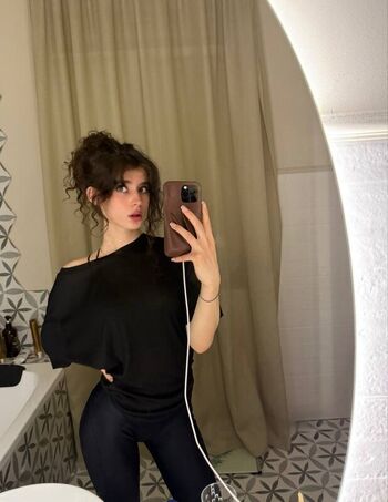 Leaked Ale kost page private photo viral onlyfans