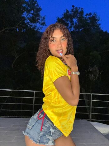 alejamarquezz