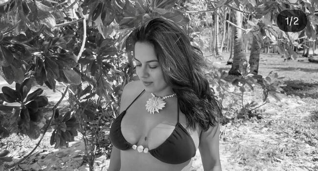 Alexa Borbon