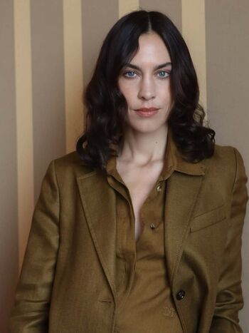 Leaked Alexa chung page private photo viral onlyfans