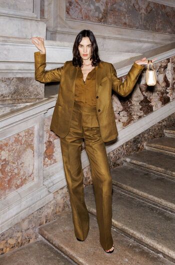 Leaked Alexa chung page private photo viral onlyfans