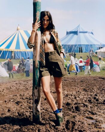 Leaked Alexa chung page private photo viral onlyfans
