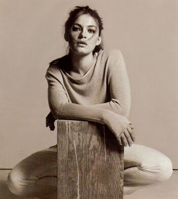 Alexa Davalos