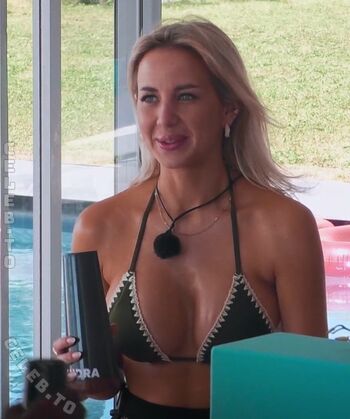 Leaked Alexandra leonhard private photo viral onlyfans
