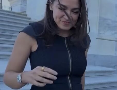 Leaked Alexandria ocasio cortez private photo viral onlyfans