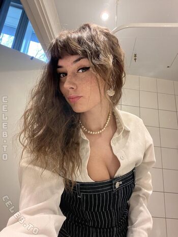 Leaked Alexia burns private photo viral onlyfans