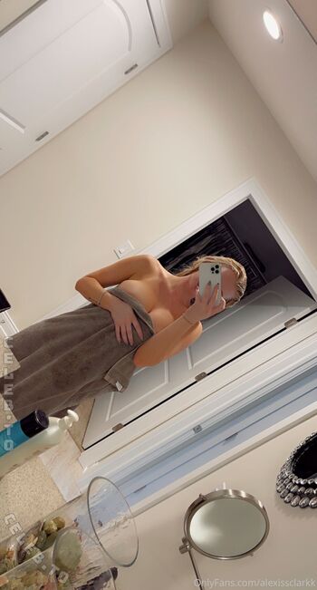 Leaked Alexis clark private photo viral onlyfans