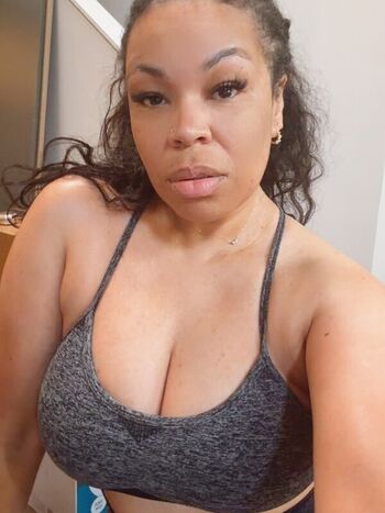 Leaked Alexis fields private photo viral onlyfans