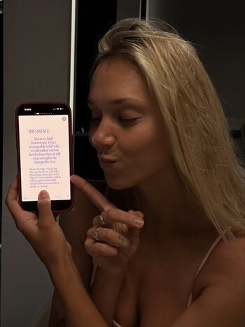 Leaked Alexis ren  page private photo viral onlyfans