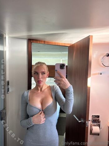 Leaked Alexisshv  page private photo viral onlyfans