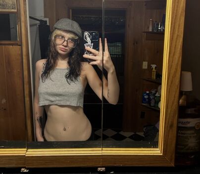 Leaked Alexsfunhouse private photo viral onlyfans