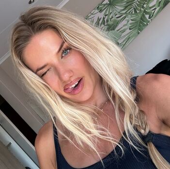 Leaked Alica schmidt page private photo viral onlyfans