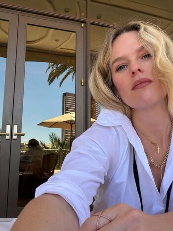 Leaked Alice eve page private photo viral onlyfans