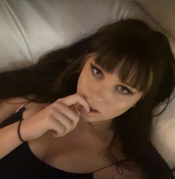 Leaked Alicebrat private photo viral onlyfans