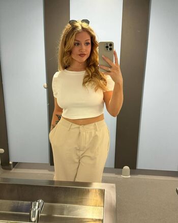 alicee_mayanne