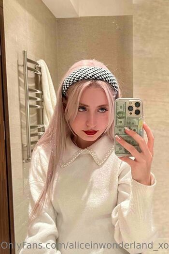 Leaked Aliceinwonderland xo private photo viral onlyfans